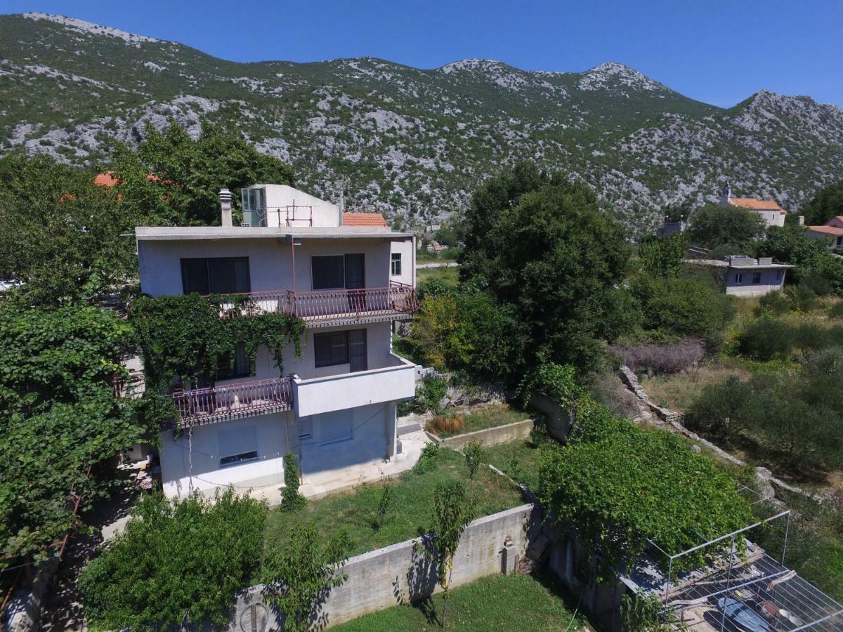 Apartament Green Valley Omiš Zewnętrze zdjęcie