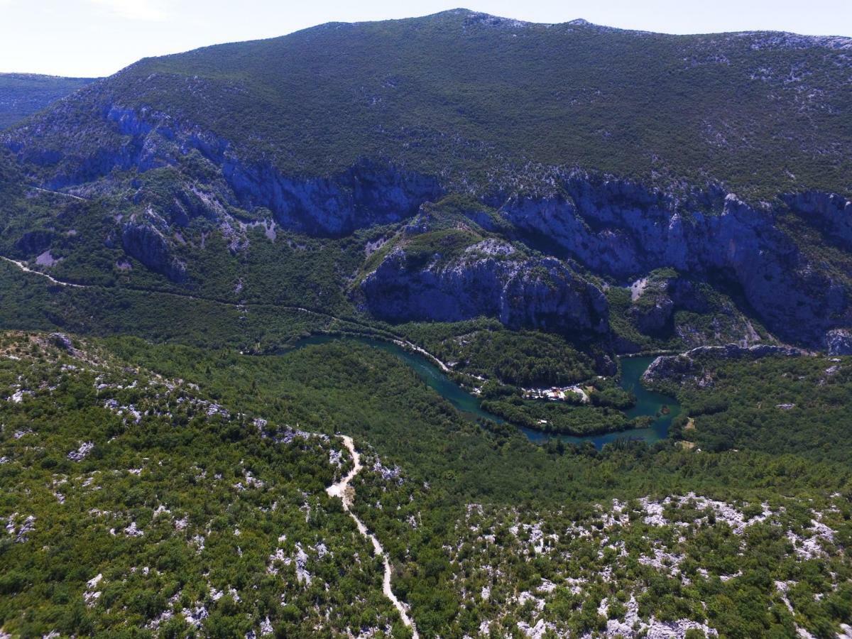 Apartament Green Valley Omiš Zewnętrze zdjęcie